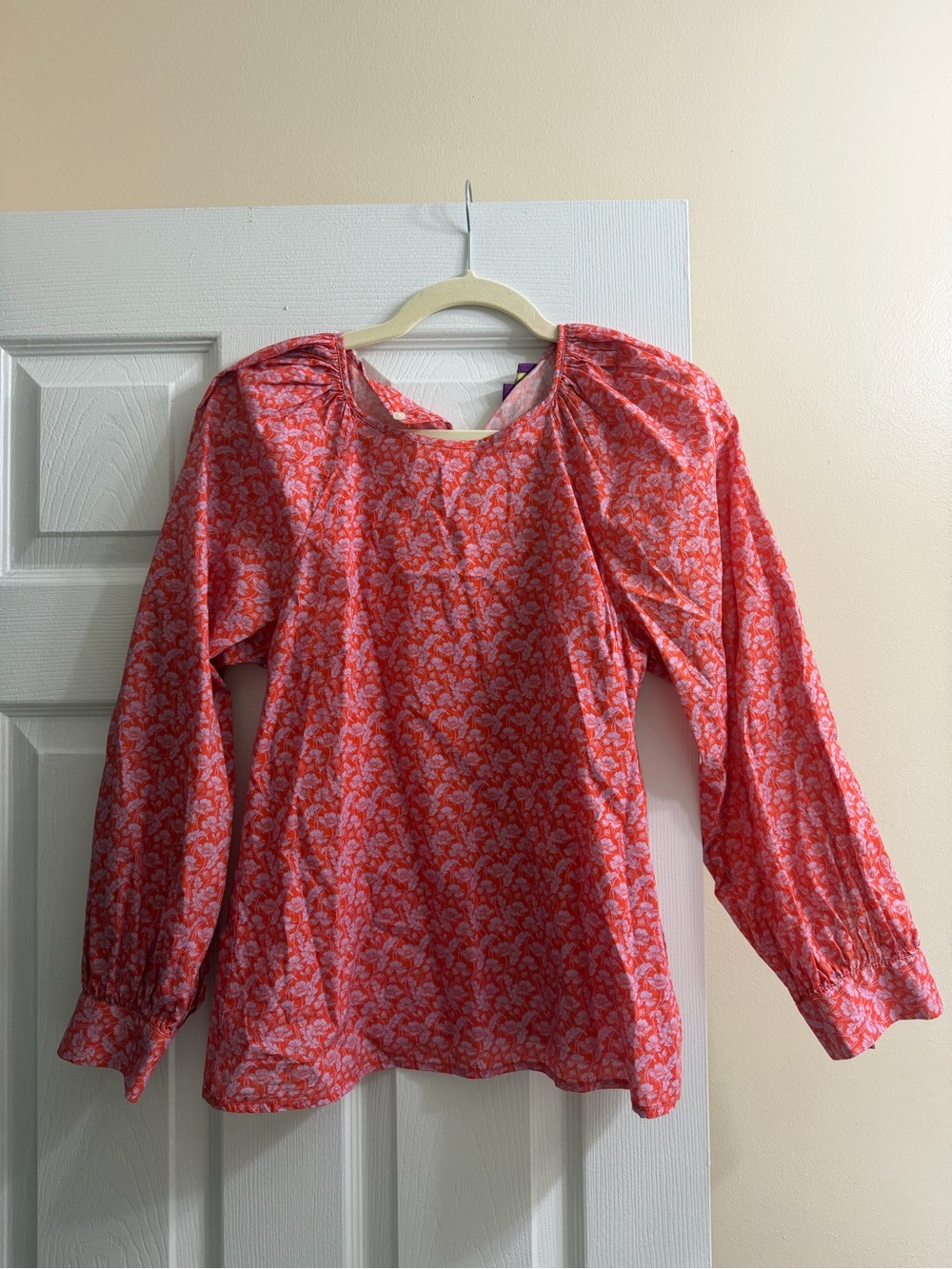 Women's Coral Floral Long-Sleeve Blouse